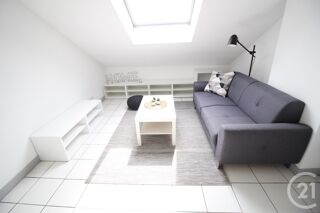 Appartement à louer 2 pièces 38 m²