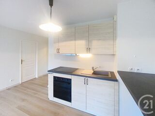 location Appartement - 2 pièce(s) - 45 m² La Chapelle-Saint-Mesmin (45380)