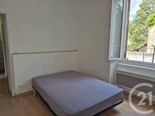  Appartement à louer 3 pièces 40 m²