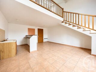  Appartement à louer 2 pièces 65 m²