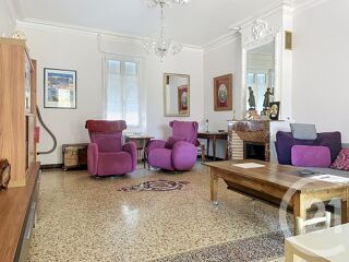  Maison à vendre 10 pièces 525 m²