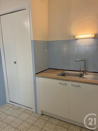 location Appartement - 1 pièce(s) - 38 m² Aix-les-Bains (73100)