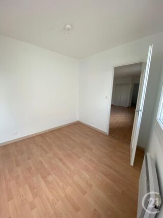  Appartement à louer 2 pièces 35 m²