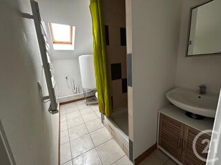  Appartement à louer 2 pièces 50 m²