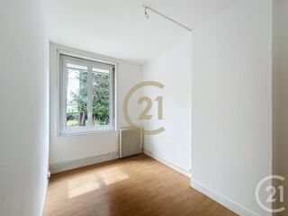  Appartement à louer 3 pièces 60 m²