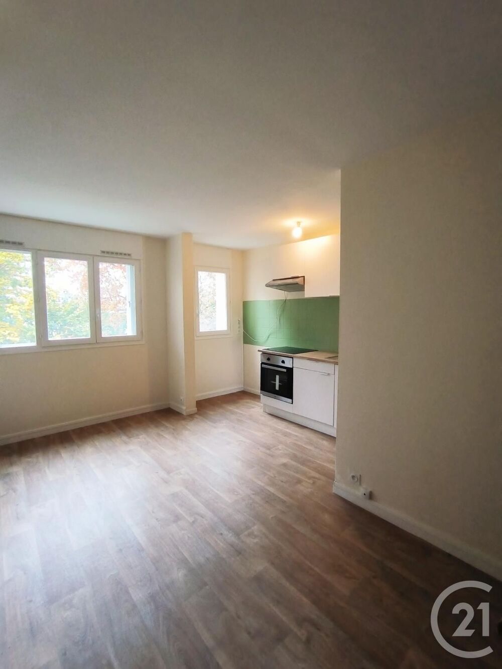 location Appartement - 1 pièce(s) - 22 m² Chilly-Mazarin (91380)