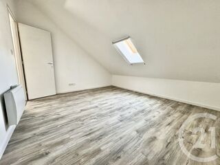  Appartement à louer 2 pièces 42 m²