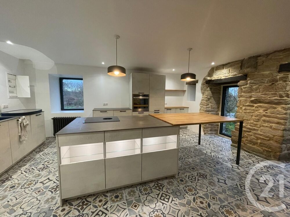 vente Maison - 5 pièce(s) - 300 m² Saint-Nolff (56250)