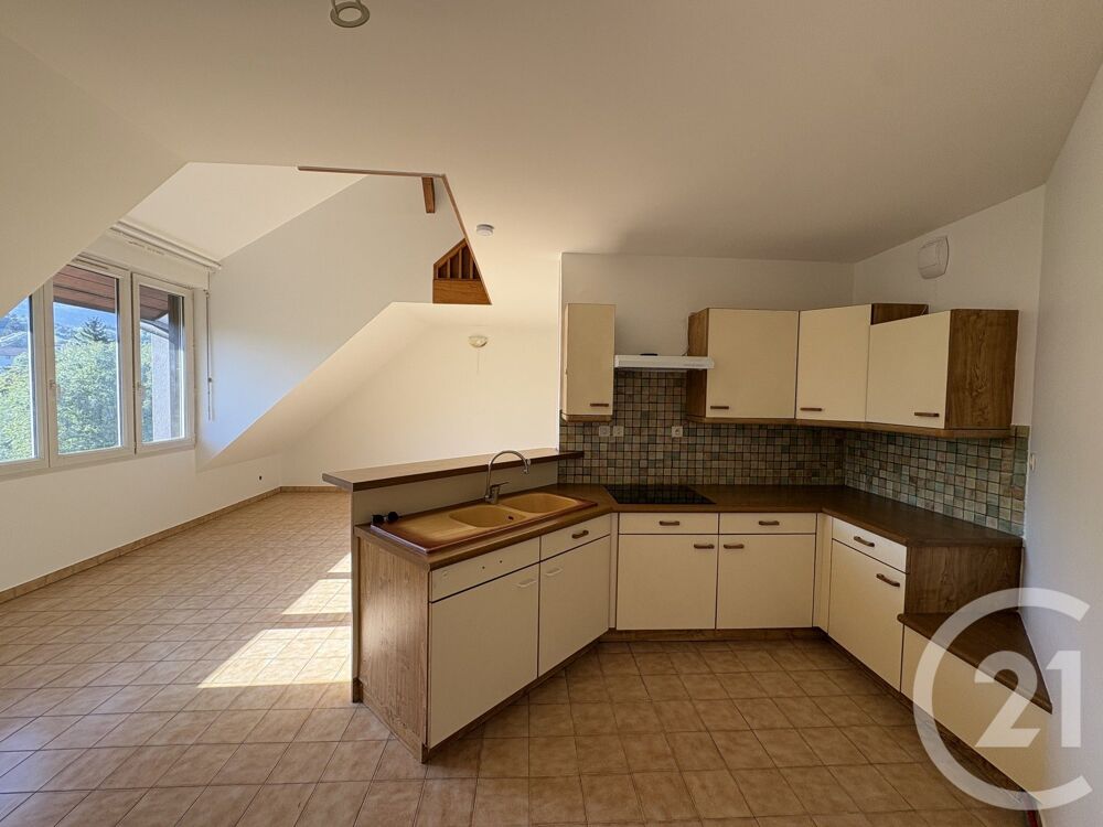 location Appartement - 2 pièce(s) - 78 m² Rumilly (74150)