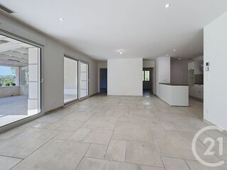  Maison à louer 4 pièces 148 m²