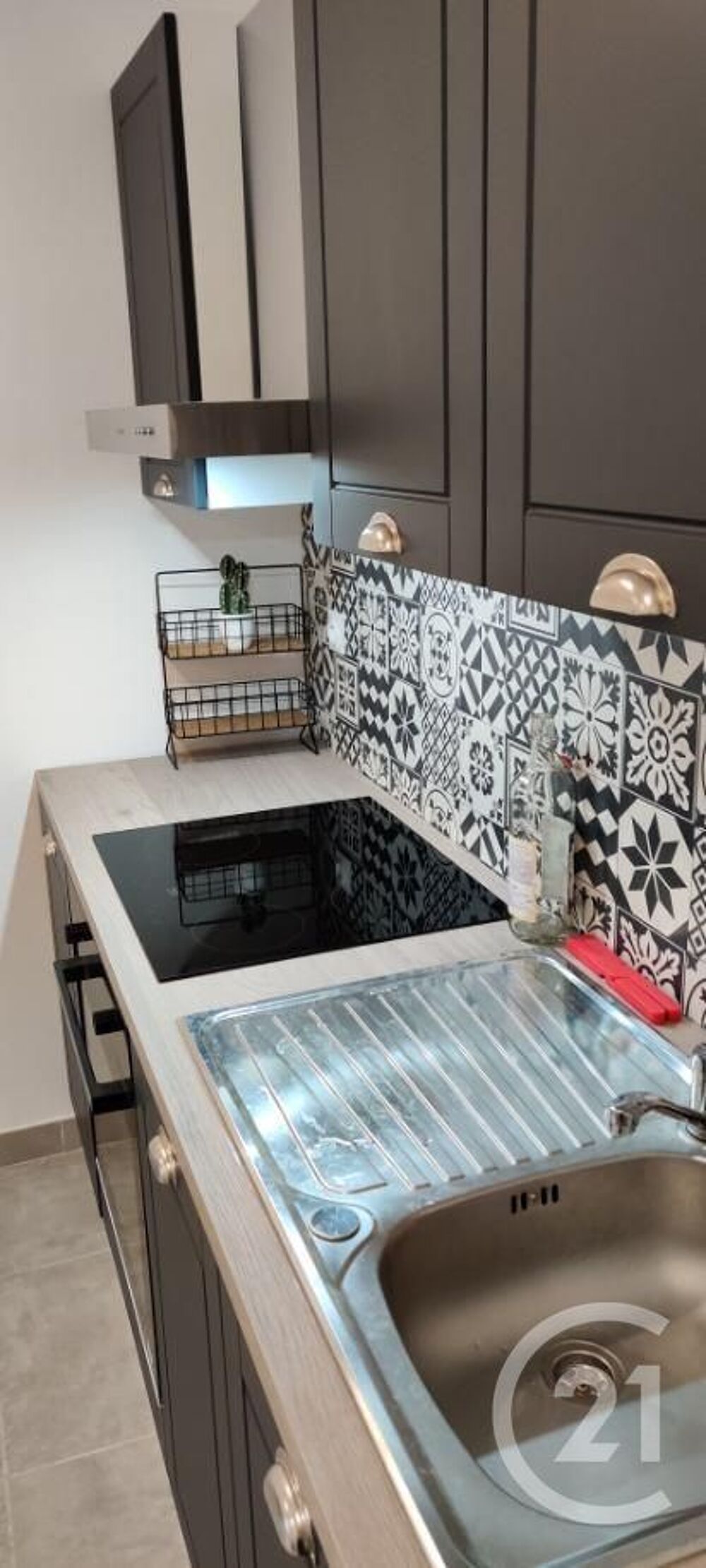 location Appartement - 1 pièce(s) - 27 m² Bagnols-sur-Cèze (30200)