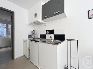  Appartement à louer 1 pièce 25 m²