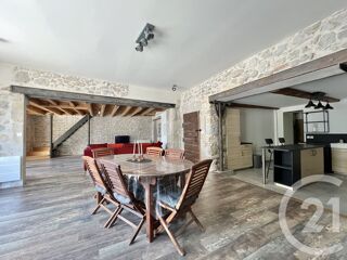  Maison à louer 3 pièces 115 m²