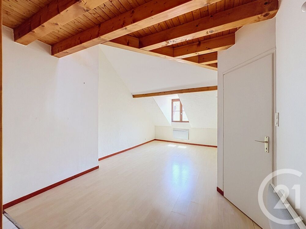 location Appartement - 3 pièce(s) - 53 m² Montbéliard (25200)