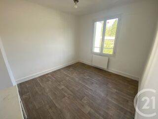  Appartement à louer 2 pièces 31 m²