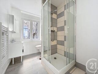  Appartement à louer 1 pièce 25 m²