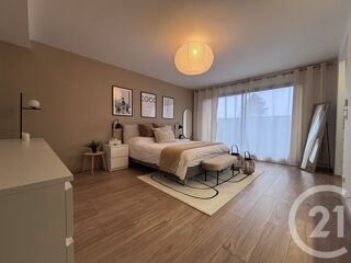  Maison � vendre 7 pi�ces 242 m�