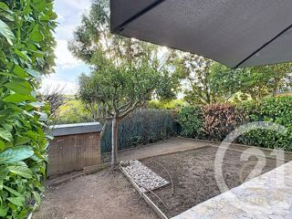 Appartement à louer 2 pièces 55 m²