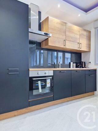 Appartement à louer 2 pièces 46 m²