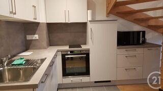  Appartement à louer 2 pièces 45 m²
