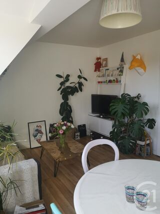 Appartement à louer 2 pièces 53 m²