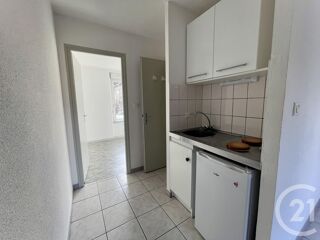  Appartement à louer 1 pièce 27 m²