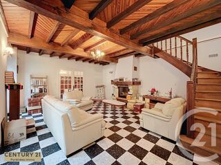 Immeuble à vendre 205 m²