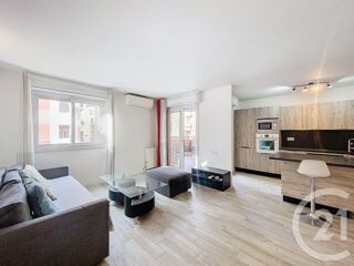  Appartement à louer 3 pièces 65 m²