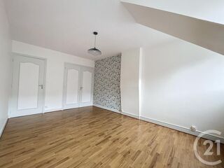  Appartement à louer 3 pièces 91 m²