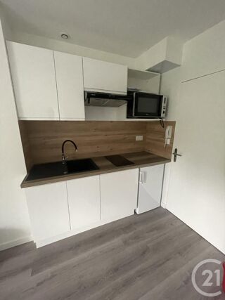  Appartement à louer 1 pièce 21 m²