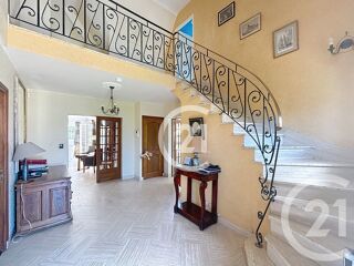  Maison à vendre 6 pièces 147 m²