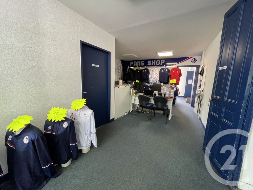 CARCASSONNE. Bureau à louer de 150m² + cave en sous-....