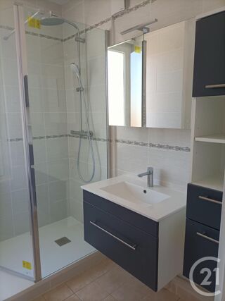  Appartement � louer 3 pi�ces 56 m�