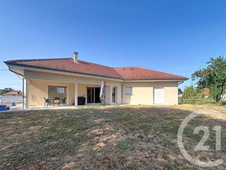  Maison à louer 4 pièces 160 m²
