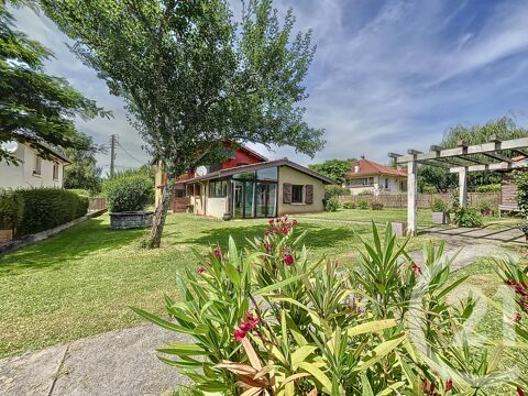   Vente Maison Maison - 5 pice(s) - 167 m