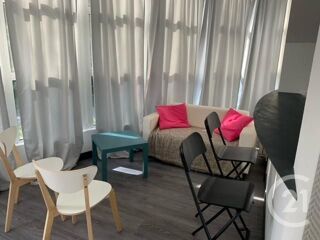  Appartement à louer 1 pièce 41 m²
