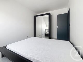  Appartement à louer 2 pièces 55 m²
