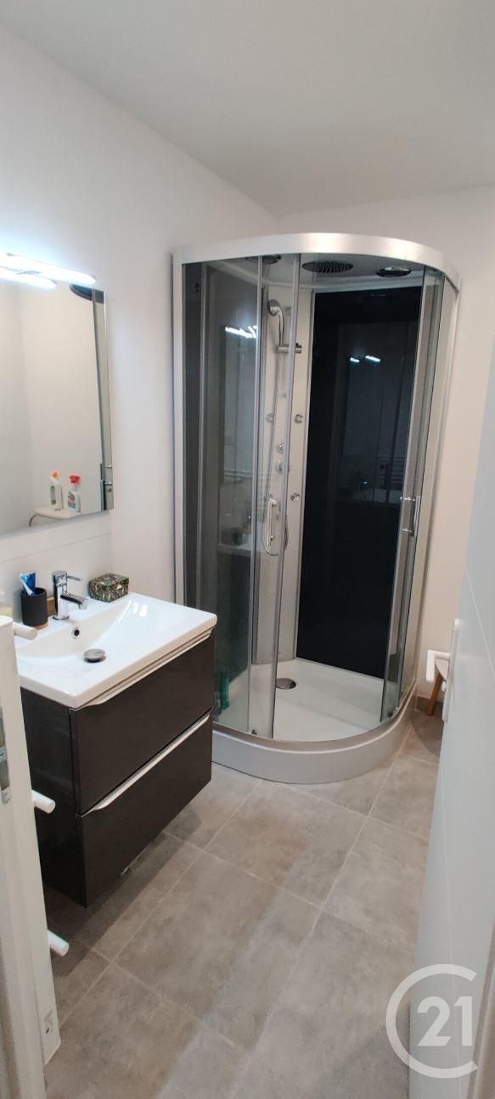 A louer par votre AGENCE CENTURY 21 LA BIG, appartement ....