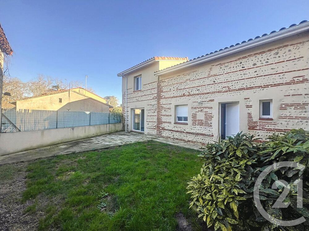 location Maison - 4 pièce(s) - 145 m² Lissac (09700)