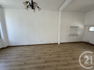  Maison à louer 4 pièces 131 m²