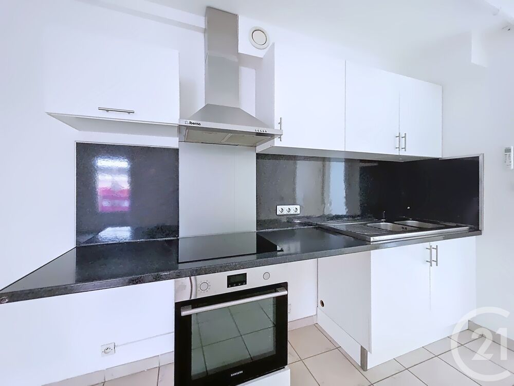 Au c½ur d'Istres, ce charmant appartement de 54m² vous a....
