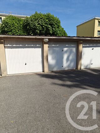  Parking / Garage à vendre 12 m²