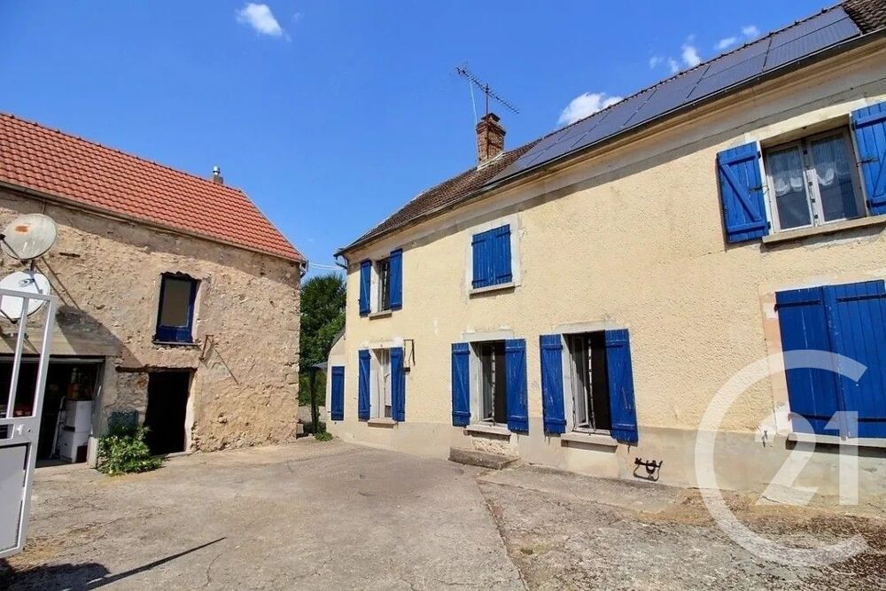 Située sur l'axe Château-Thierry Dormans, dans un villa....