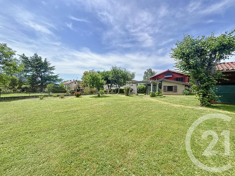 vente Maison - 5 pi�ce(s) - 167 m� Montjoie-en-Couserans (09200)