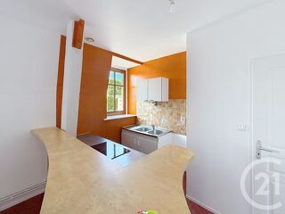  Appartement à louer 4 pièces 60 m²