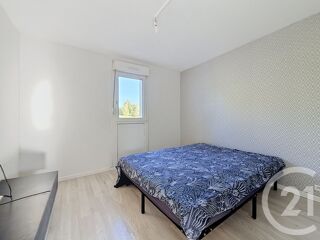 Appartement à louer 4 pièces 67 m²