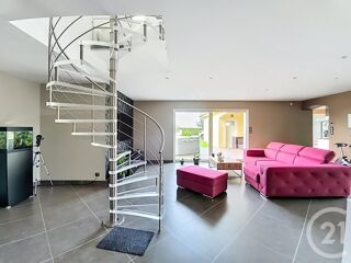  Maison � vendre 6 pi�ces 280 m�