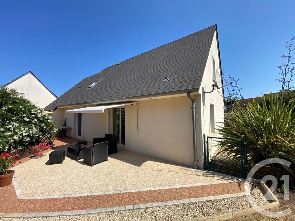Rare à la vente, Courseulles sur Mer, cette belle maison....