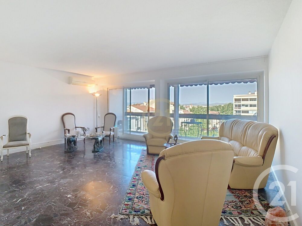 PERPIGNAN CENTRE Bel appartement lumineux avec grand ba....