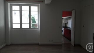  Appartement à louer 2 pièces 60 m²